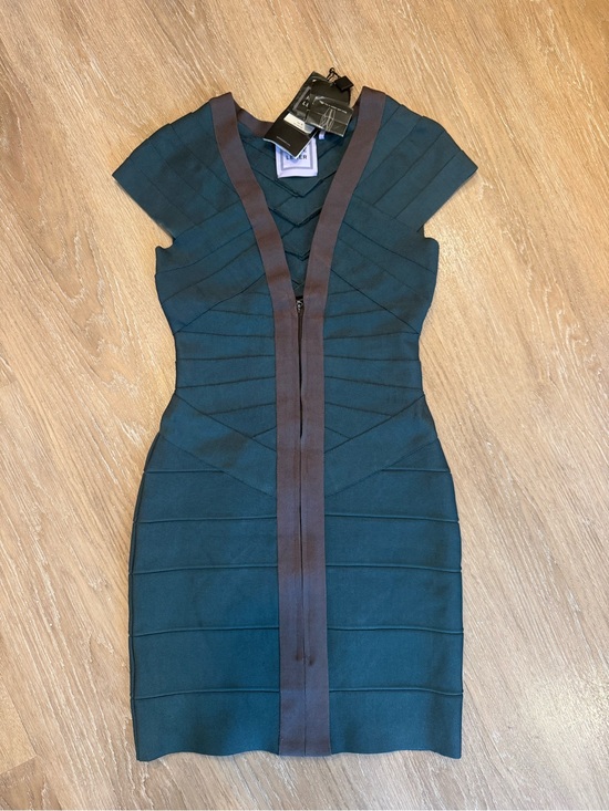Herve Leger Dresses & Skirts - Incredibly Rare NWT Herve Leger Dress
